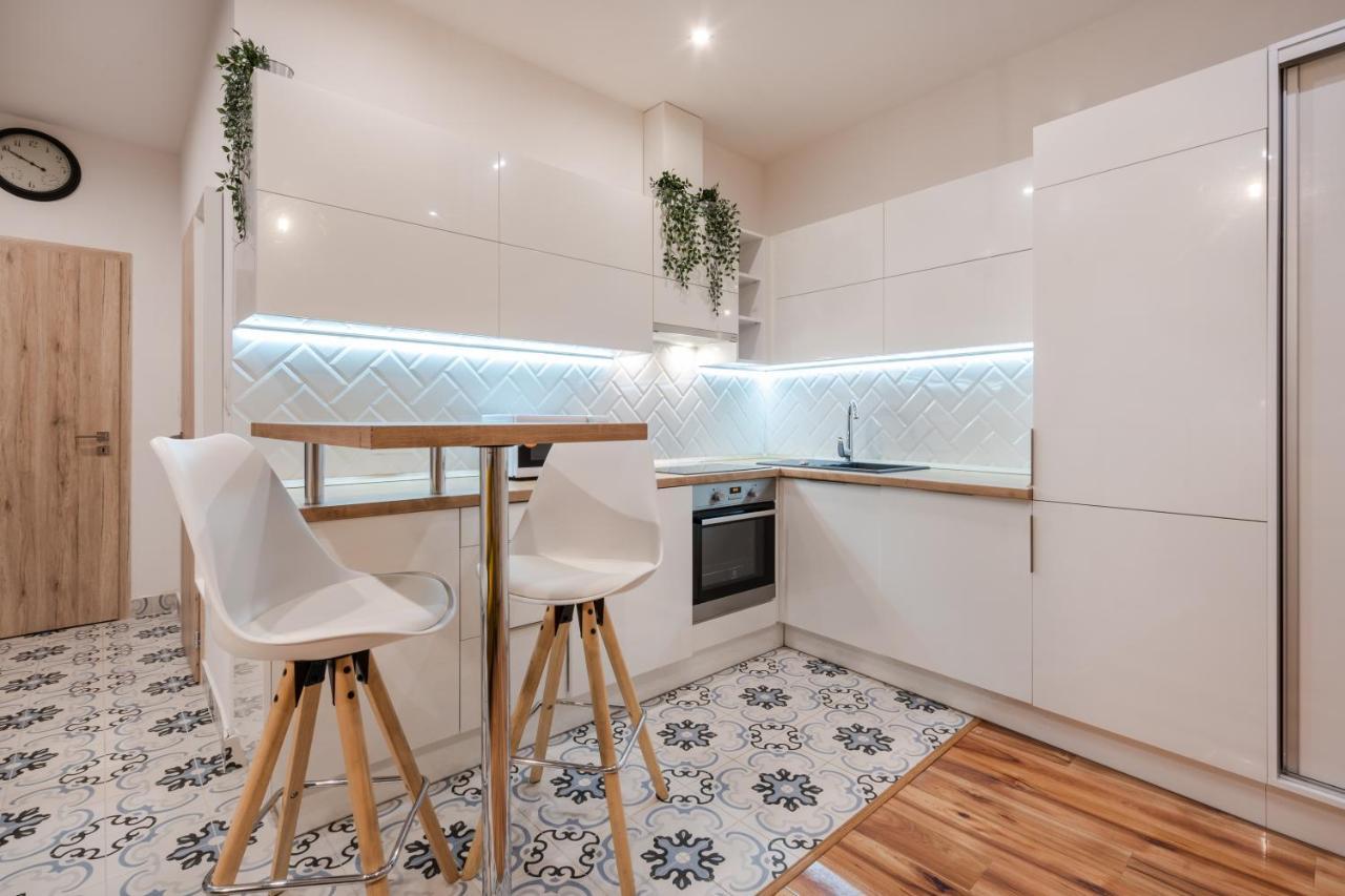 Architecture Fan'S Apartment Near Opera House บูดาเปสต์ ภายนอก รูปภาพ